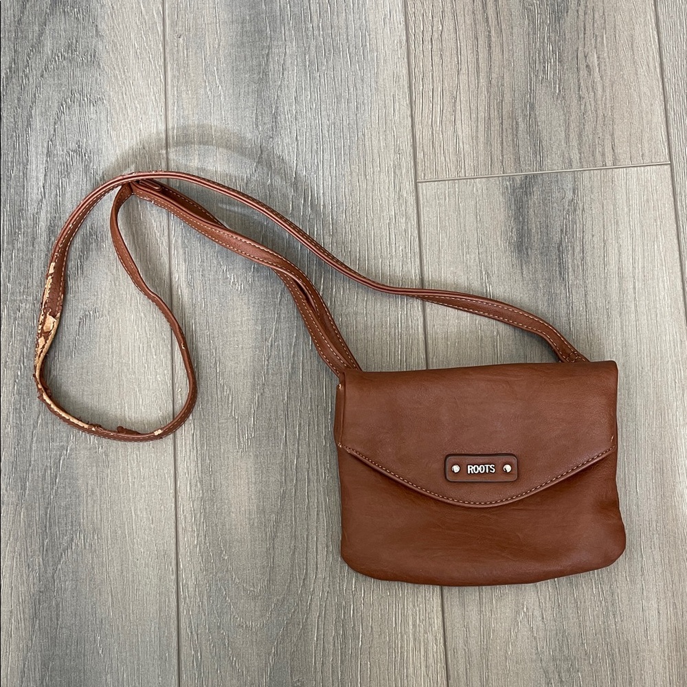 Roots Tan Leather Crossbody Bag